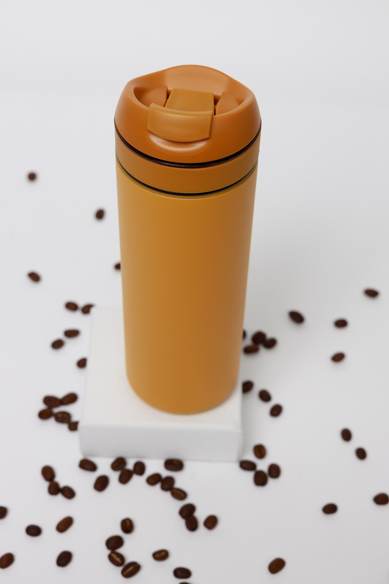 Travel Mug with Built in Brewing System